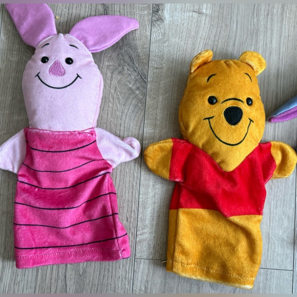 DISNEY- WINNIE THE POOH AND FRIENDS Hand Puppets - Picture 2 of 5